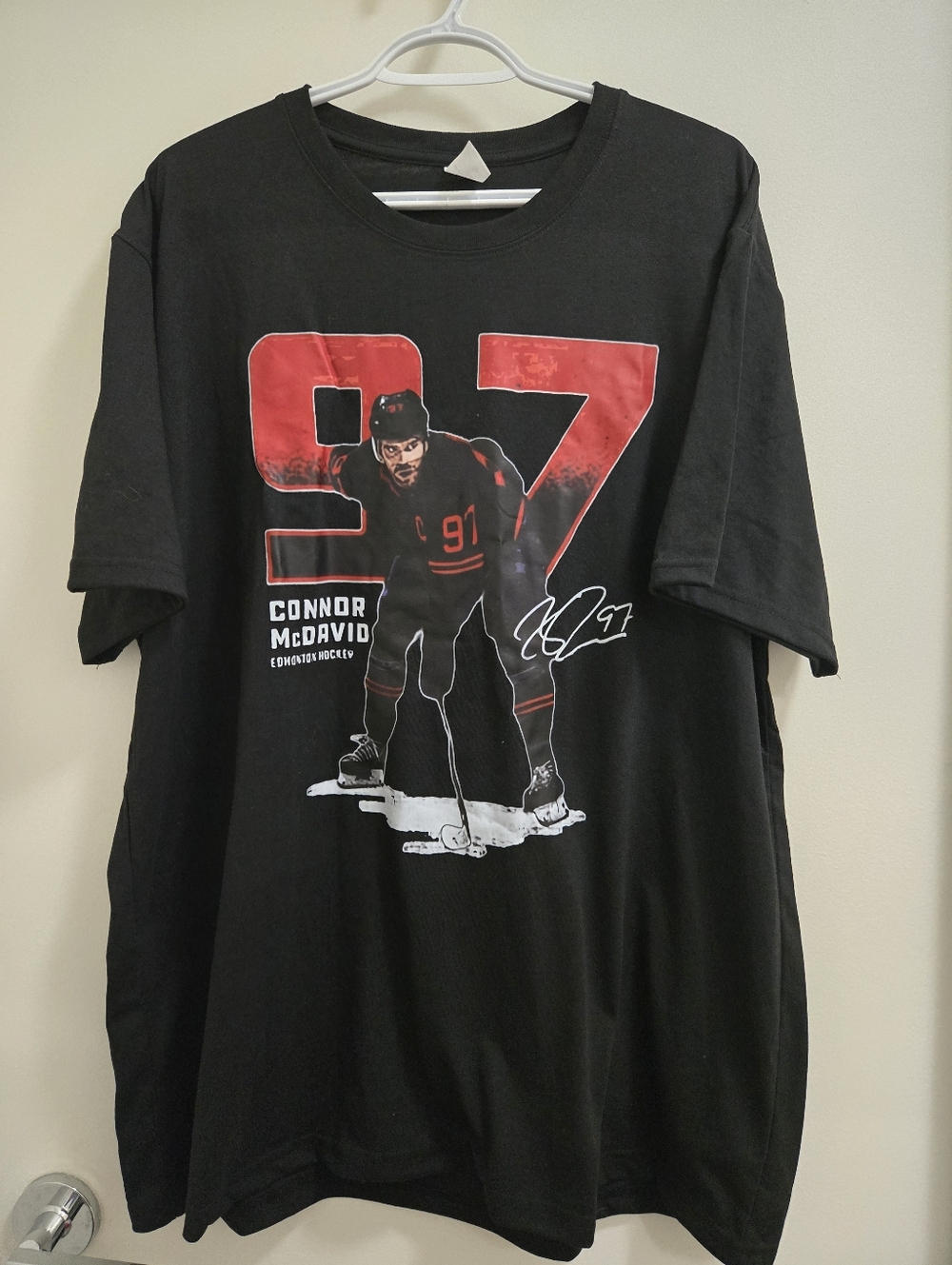 Mens Connor McDavid Hockey TShirt